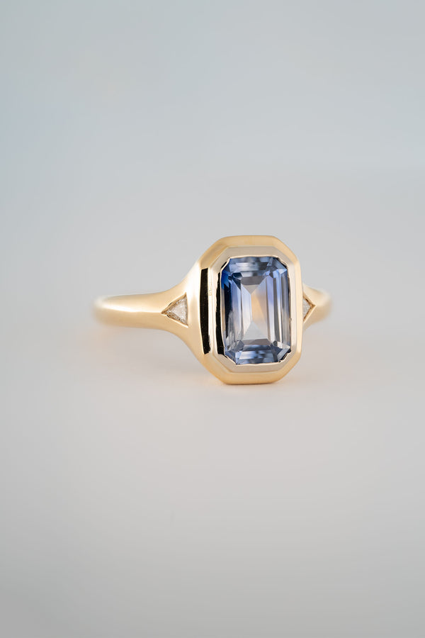 DOUBLE BEZEL SAPPHIRE RING