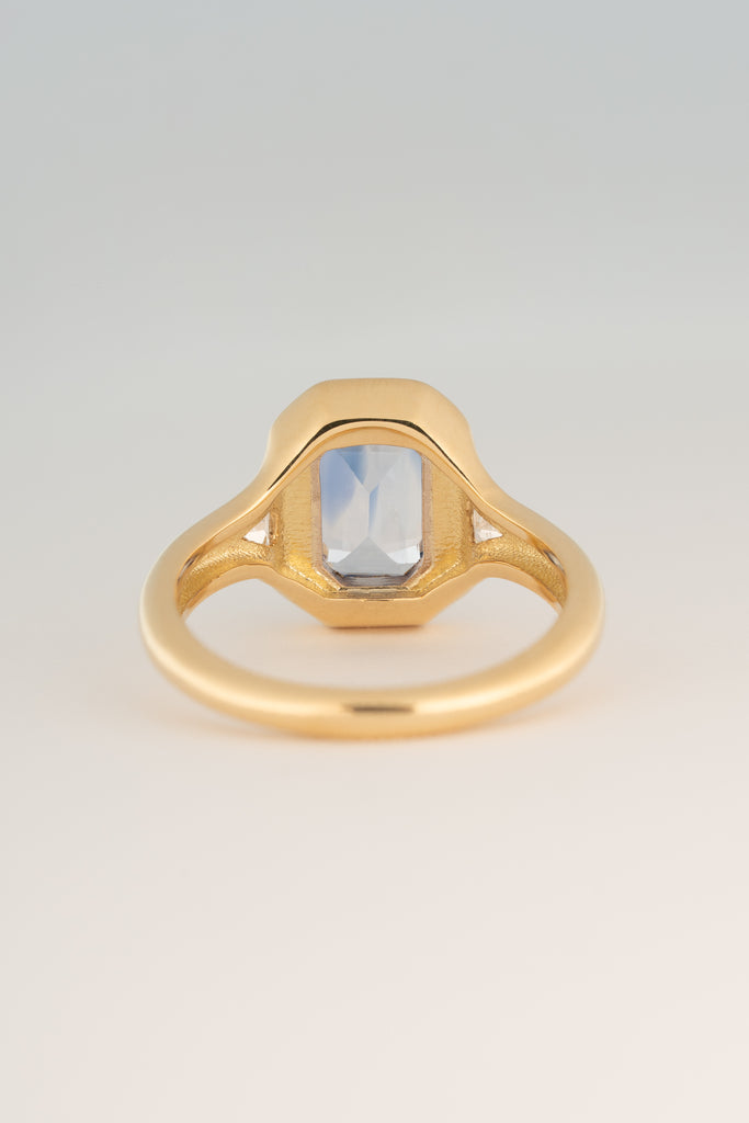 DOUBLE BEZEL SAPPHIRE RING